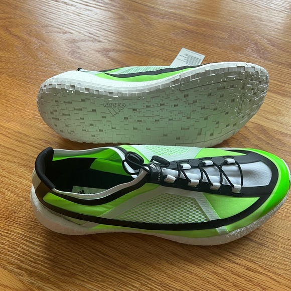 New ADIDAS Stella McCartney PulseBOOST HD Women‘s Size 9.5 White/Green Running - Picture 3 of 6
